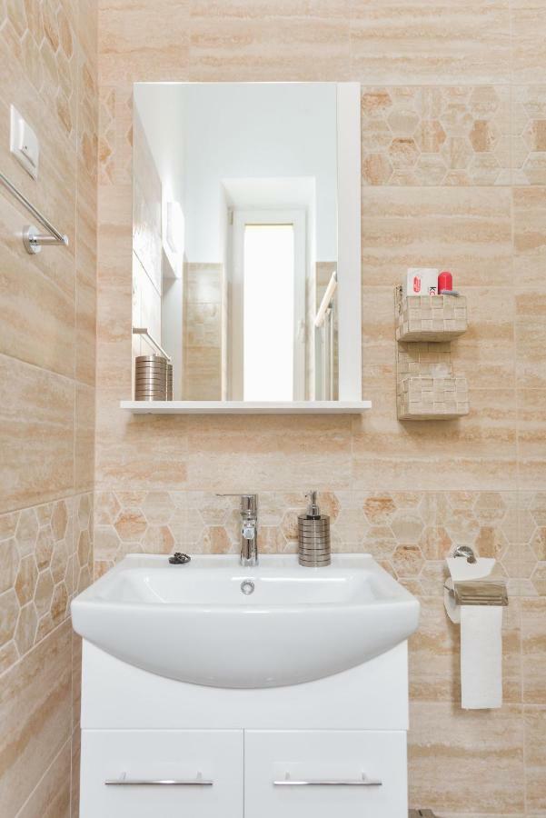 Hôtel Casa Vlabisa Centru à Cluj-Napoca Extérieur photo