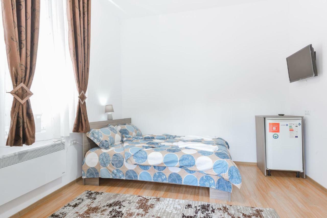 Hôtel Casa Vlabisa Centru à Cluj-Napoca Extérieur photo