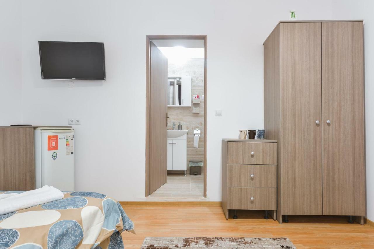 Hôtel Casa Vlabisa Centru à Cluj-Napoca Extérieur photo